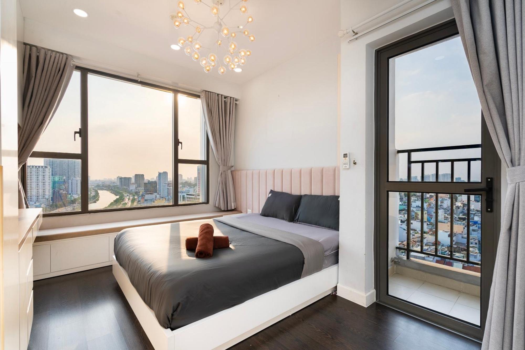 Double E Saigon Apartment In Rivergate Building Ho Chi Minh City Exterior photo